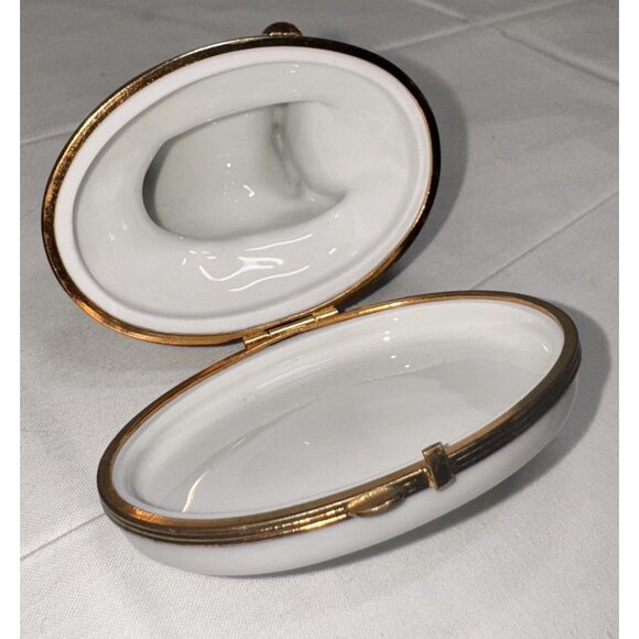 Limoges France White Ceramic Dove Trinket Box With Gold Accents - Picture 5 of 8